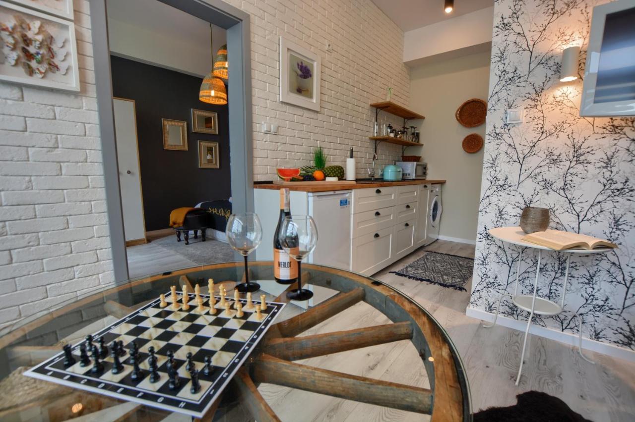 Apartament Fajny Kat Ustrzyki Dolne Dış mekan fotoğraf